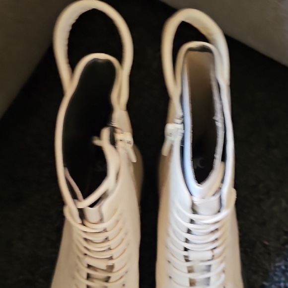 Anthropologie Franco Sarto Ellera Cream Combat Lace-Up Boots Size 6 - Picture 4 of 13